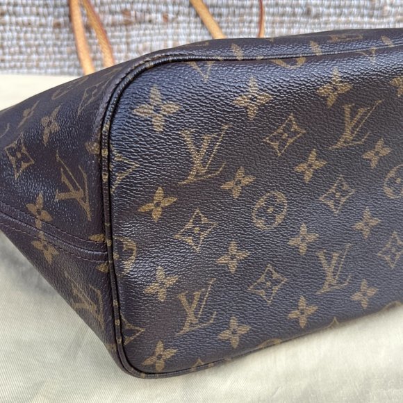 LV Neverfull MM - Beige - Picture 8 of 13